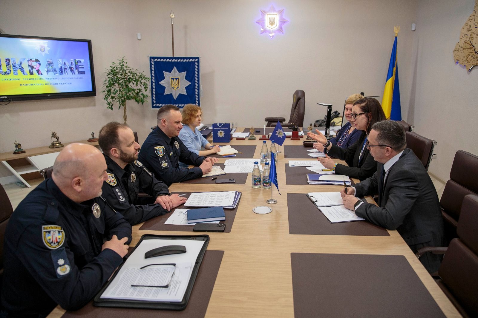 нацполіція та кмєс визначили напрямки співпраці на деокупованих територіях україни