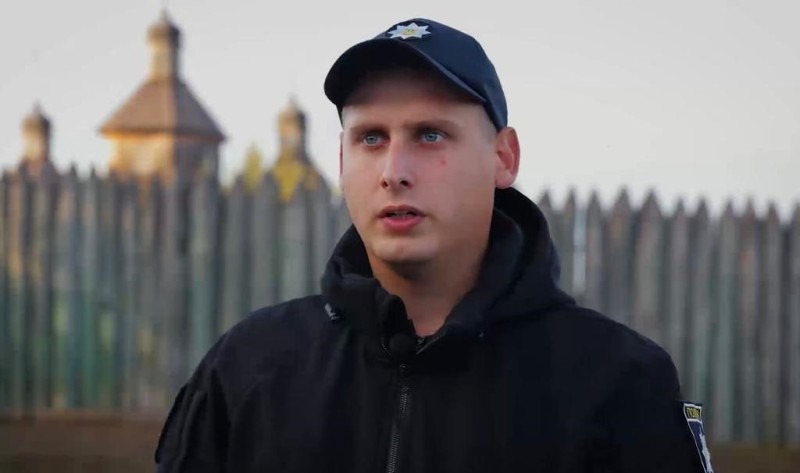 #нашігерої : поліцейський  руслан проценко рятував під обстрілами людей  у запоріжжі