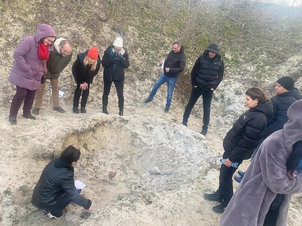 слідчі та спеціалісти-криміналісти нацполіції пройшли тренінг у польщі щодо документування воєнних злочинів