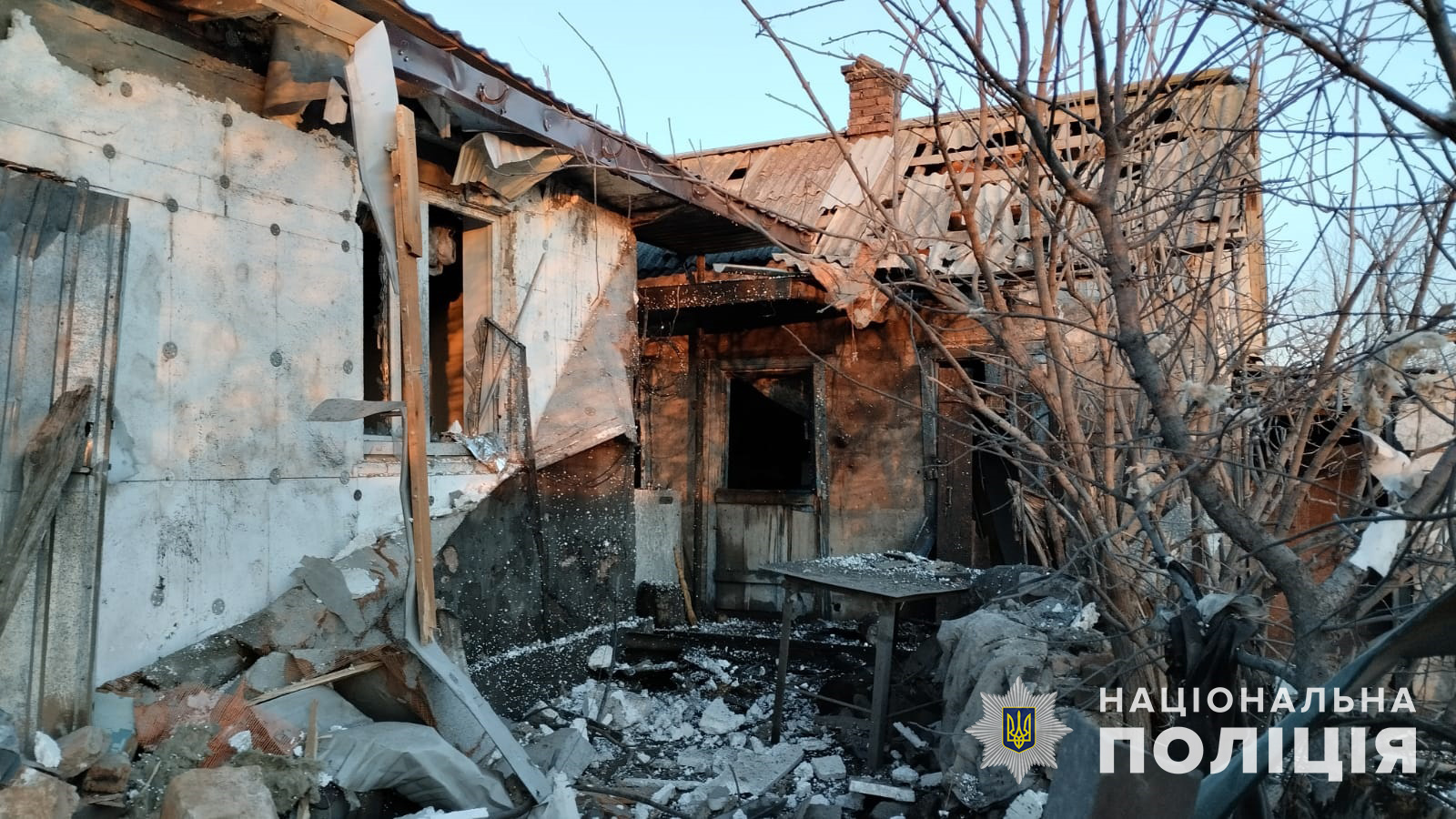 унаслідок ворожого обстрілу загинуло двоє мирних громадян – поліцейські зібрали докази воєнних злочинів