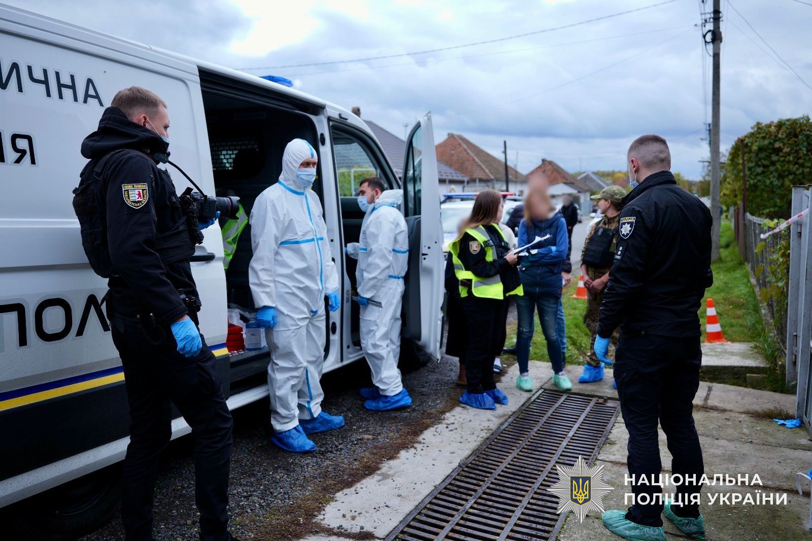 Поліція скерувала до суду справу щодо жорстокого вбивства подружжя пенсіонерів на Берегівщині — на лаві підсудних опиниться група осіб