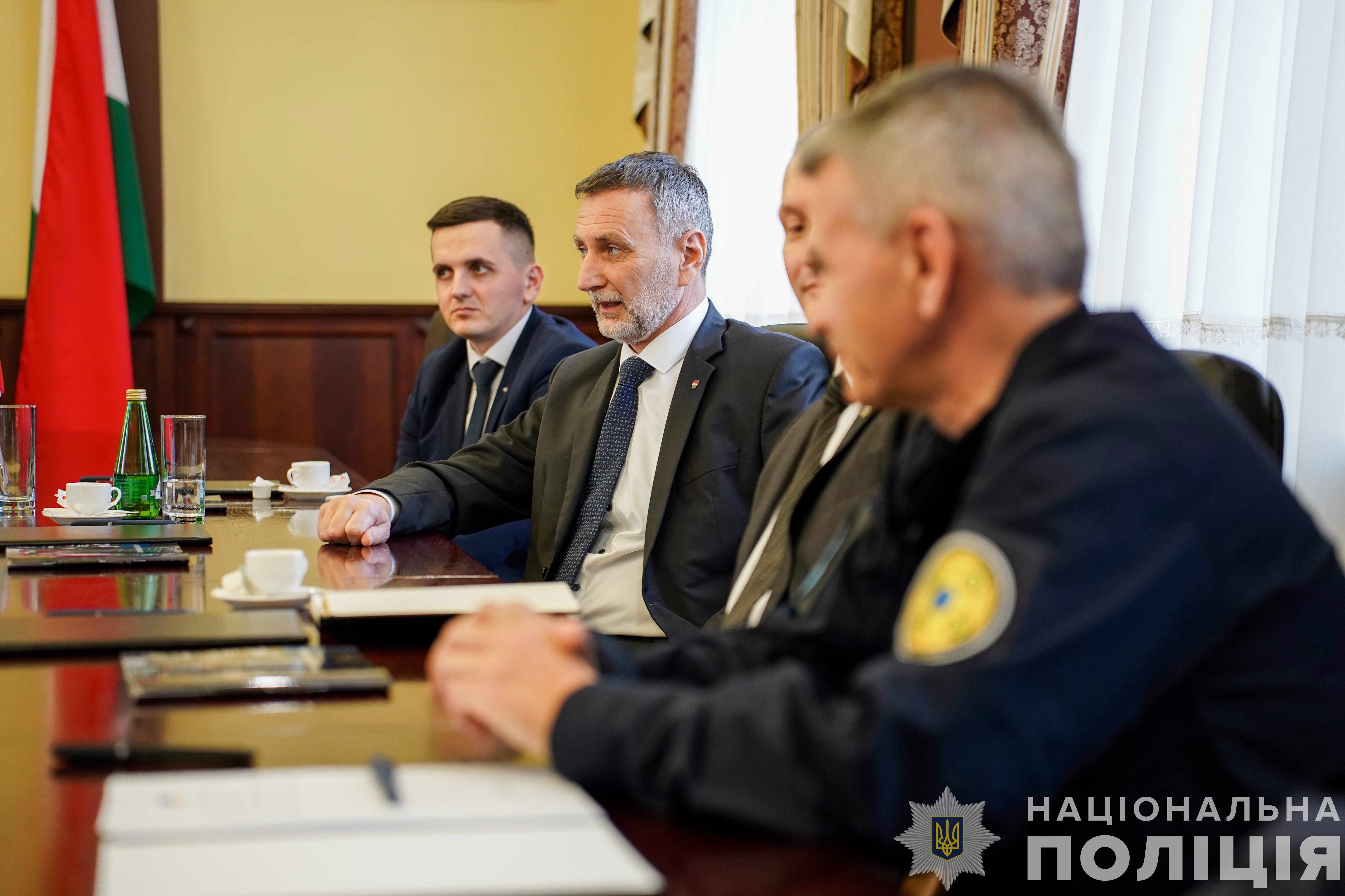 угорська поліція допомагатиме українській протистояти агресії росії – про це домовились керівники відомств країн іван вигівський та янош балог
