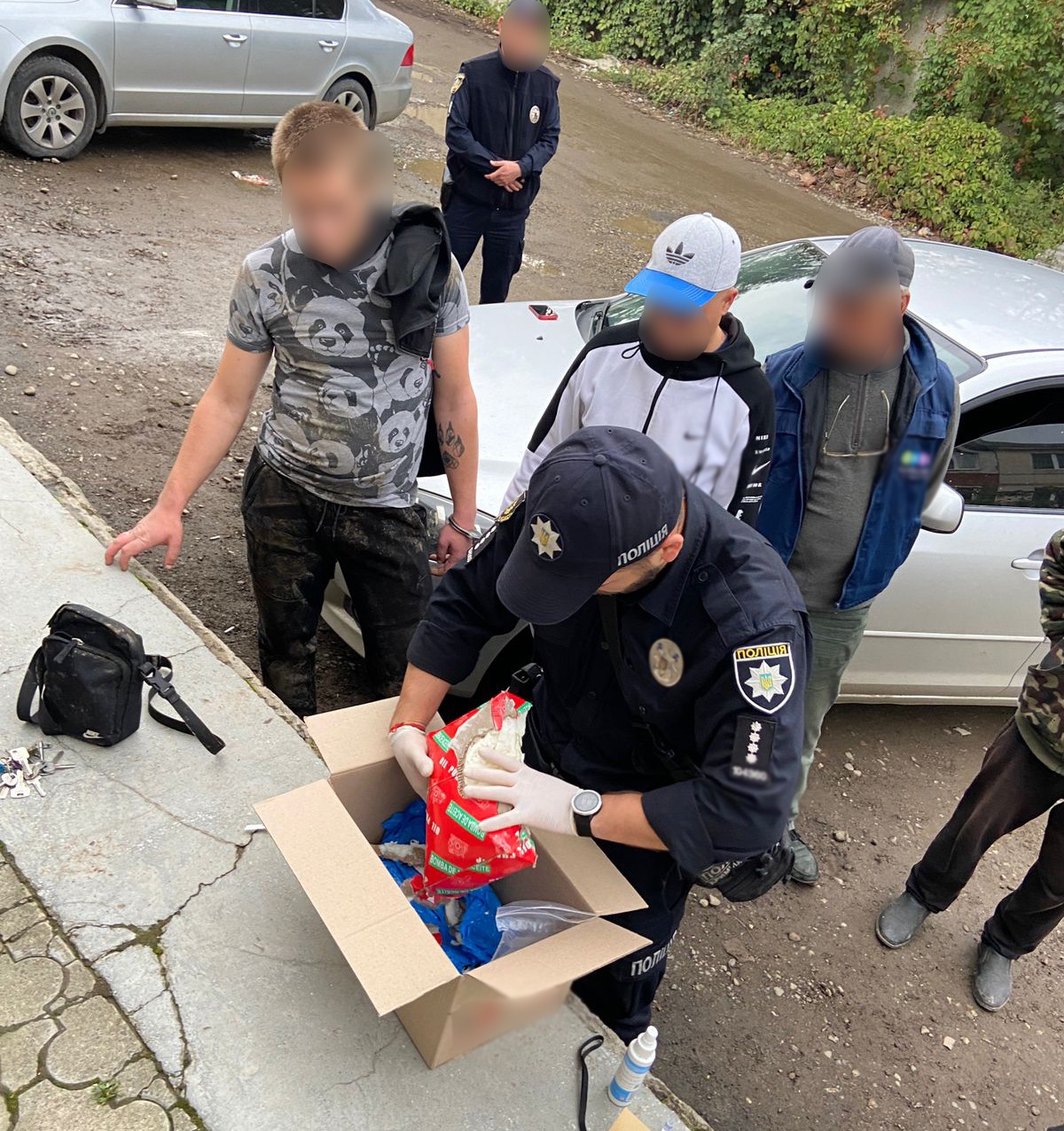 буковинські правоохоронці затримали наркодилера з партією амфетаміну