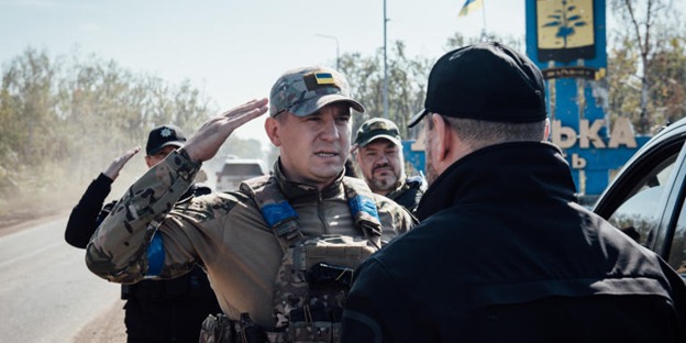 на лиманському фронті поліцейські підкріплення допомагають українській армії (спецвипуск  «le monde»)