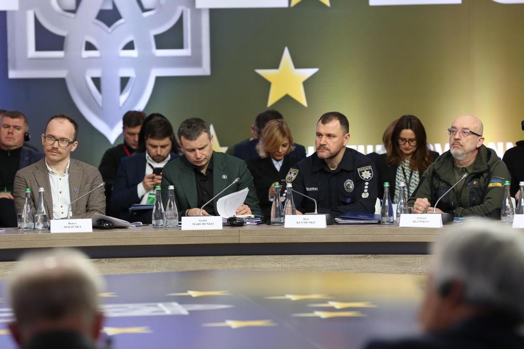 україна ініціює створення комплексної платформи сприяння в розслідуванні воєнних злочинів рф, - ігор клименко