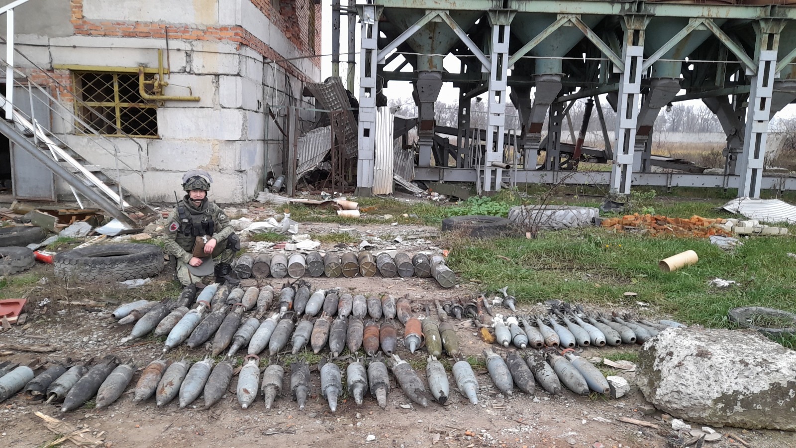 майже в усіх помешканнях на деокупованих територіях ми виявили замасковані пастки-розтяжки – вибухотехніки буковини