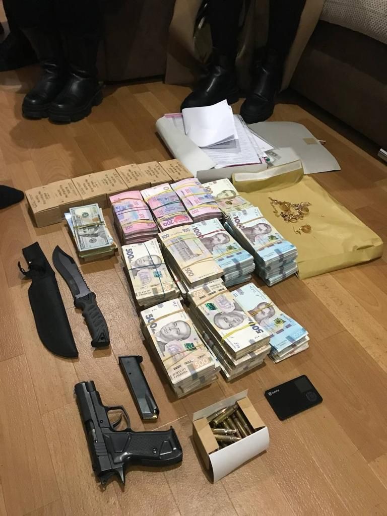 масштабна спецоперація нацполіції: знешкоджено діяльність криворізького наркокартелю,  учасники якого «забезпечували» наркотиками майже всі регіони україни