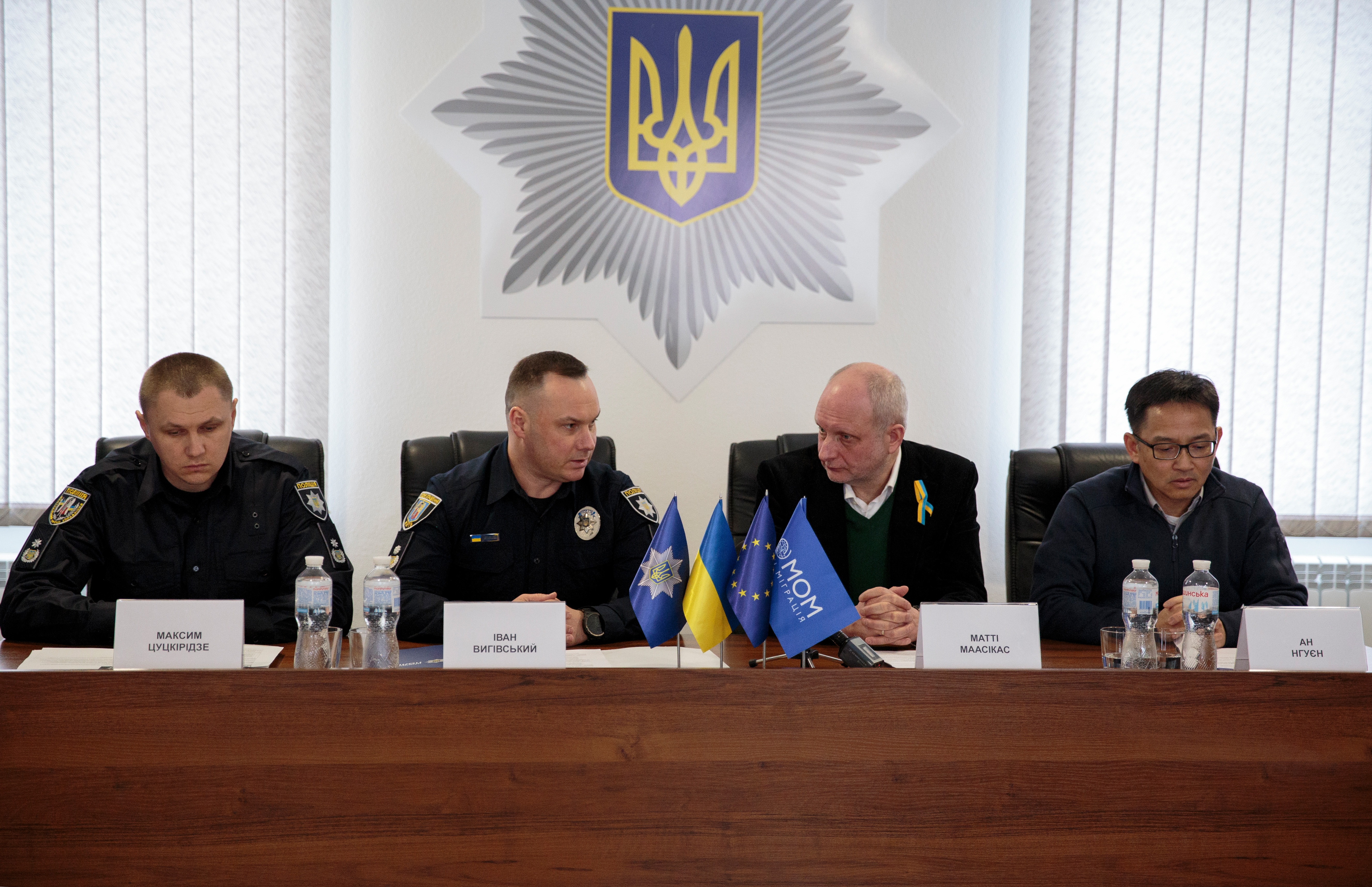європейські партнери передали нацполіції криміналістичні матеріали для швидкого встановлення днк