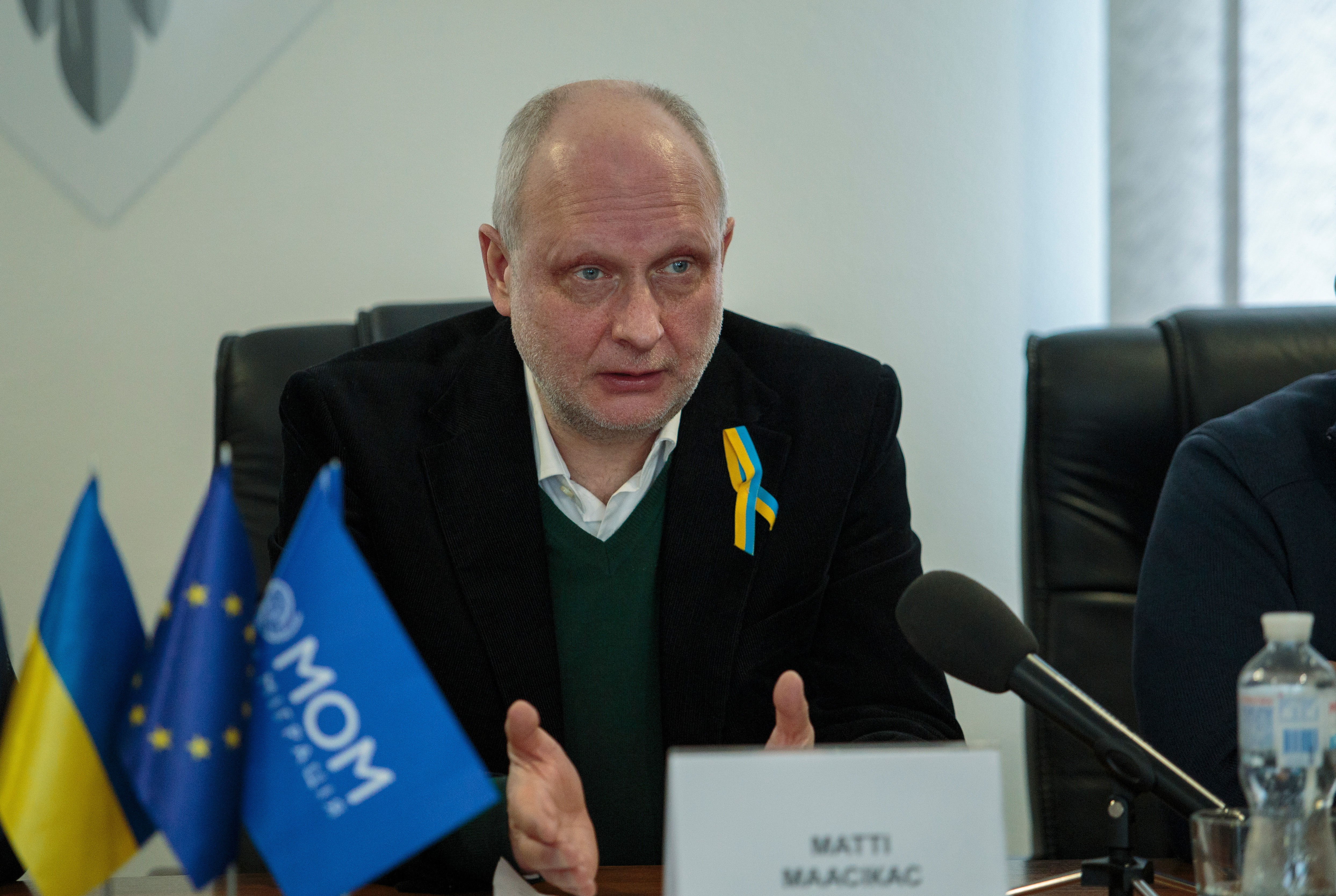 європейські партнери передали нацполіції криміналістичні матеріали для швидкого встановлення днк