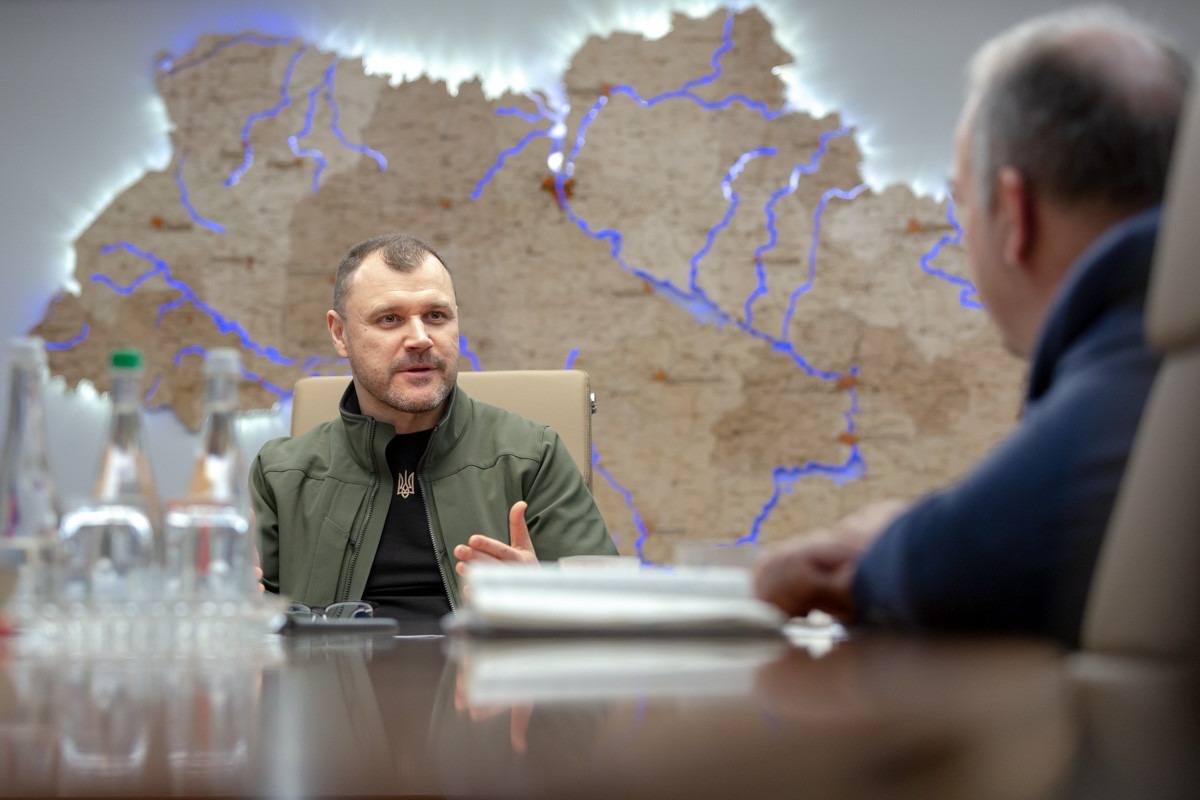 у червні в україні запрацює єдиний реєстр зброї, - міністр мвс ігор клименко