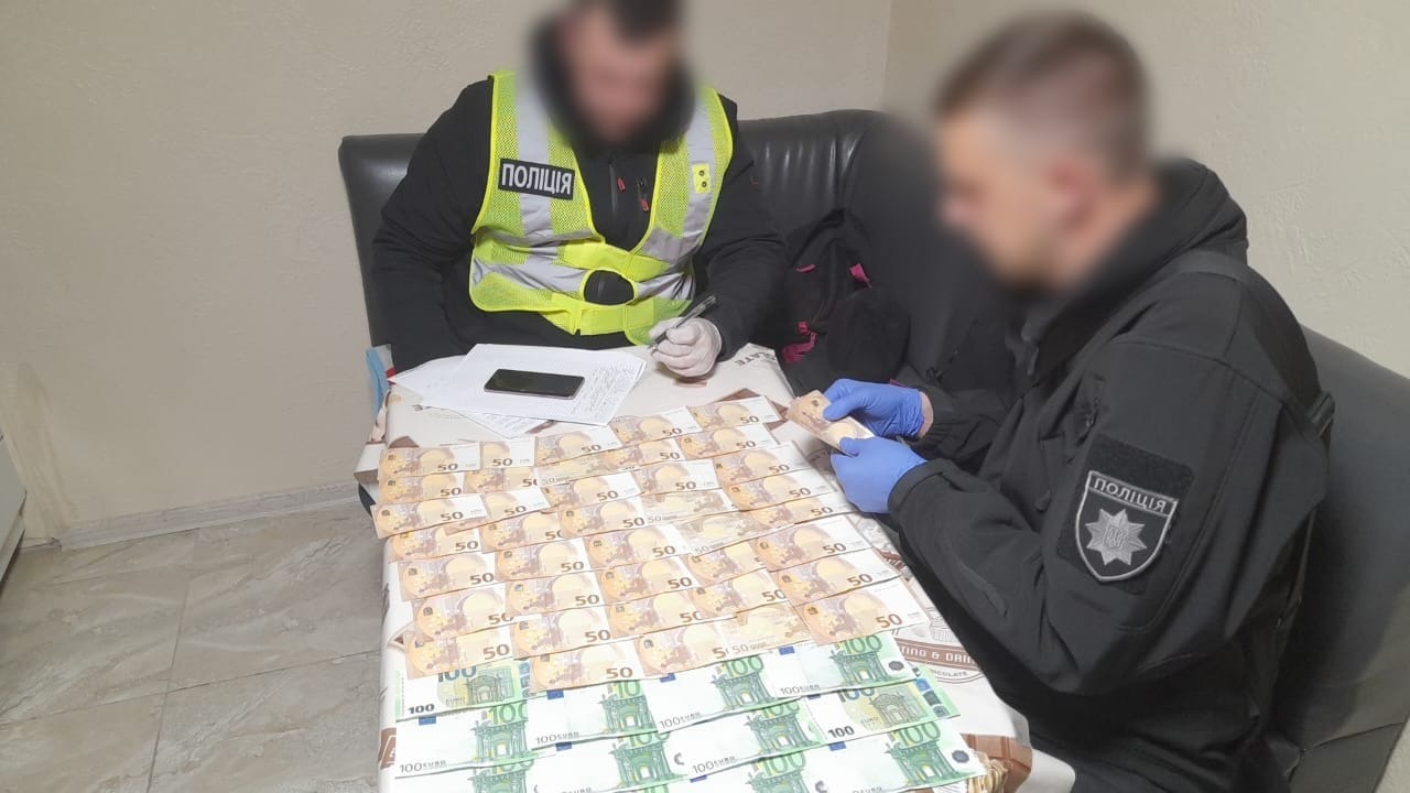 організував канал втечі для ухилянтів: на буковині поліція затримала пастора