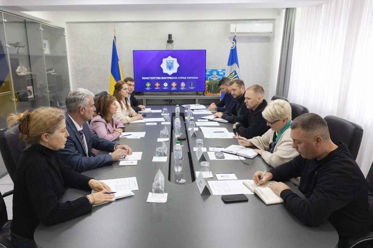 відбір зразків днк, співпраця за кордоном та ідентифікація осіб: леонід тимченко зустрівся з керівництвом міжнародної комісії з питань зниклих безвісти