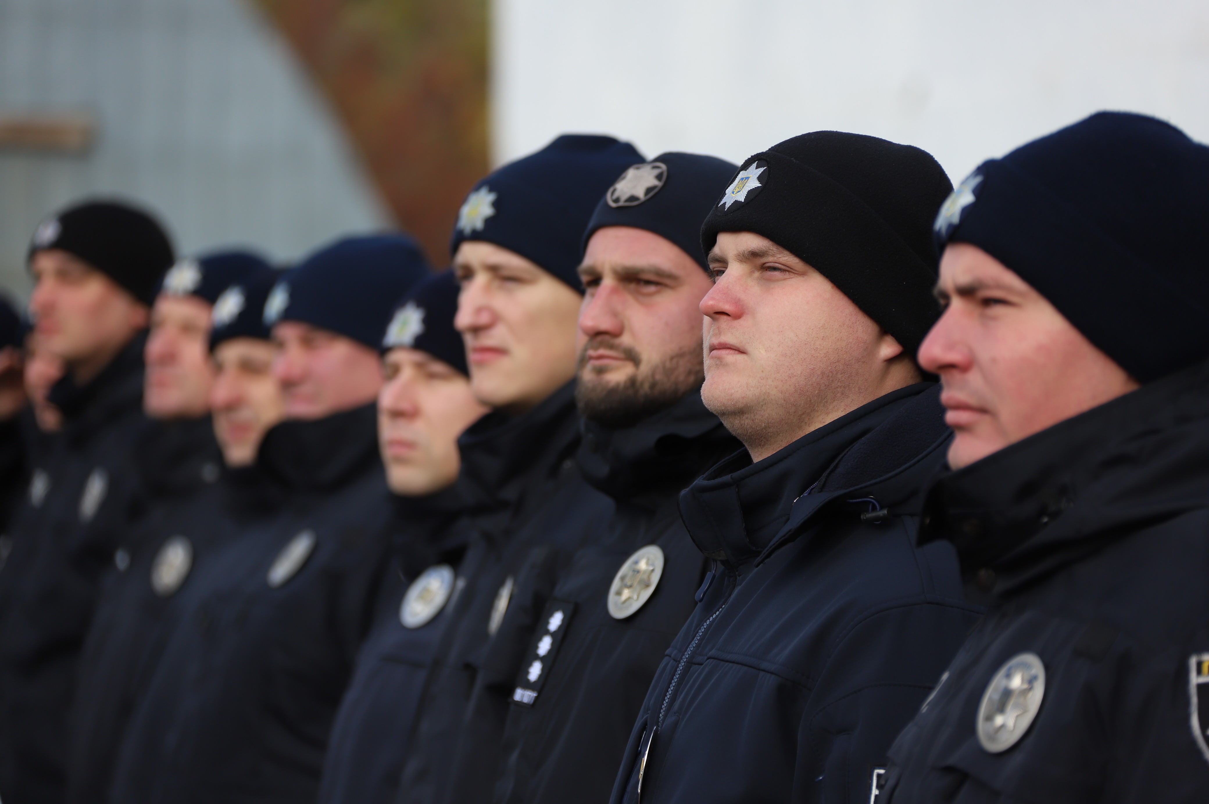 кожен регіон україни отримає нових поліцейських офіцерів громад: на вінниччині відбувся випуск 186 слухачів спеціалізованого курсу