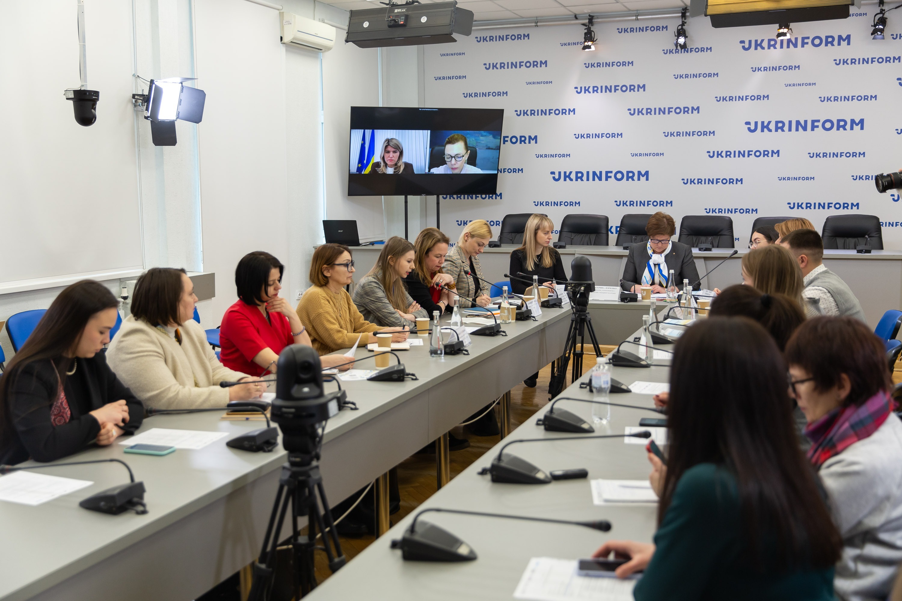 кількість заяв про вчинення домашнього насильства збільшується - катерина павліченко