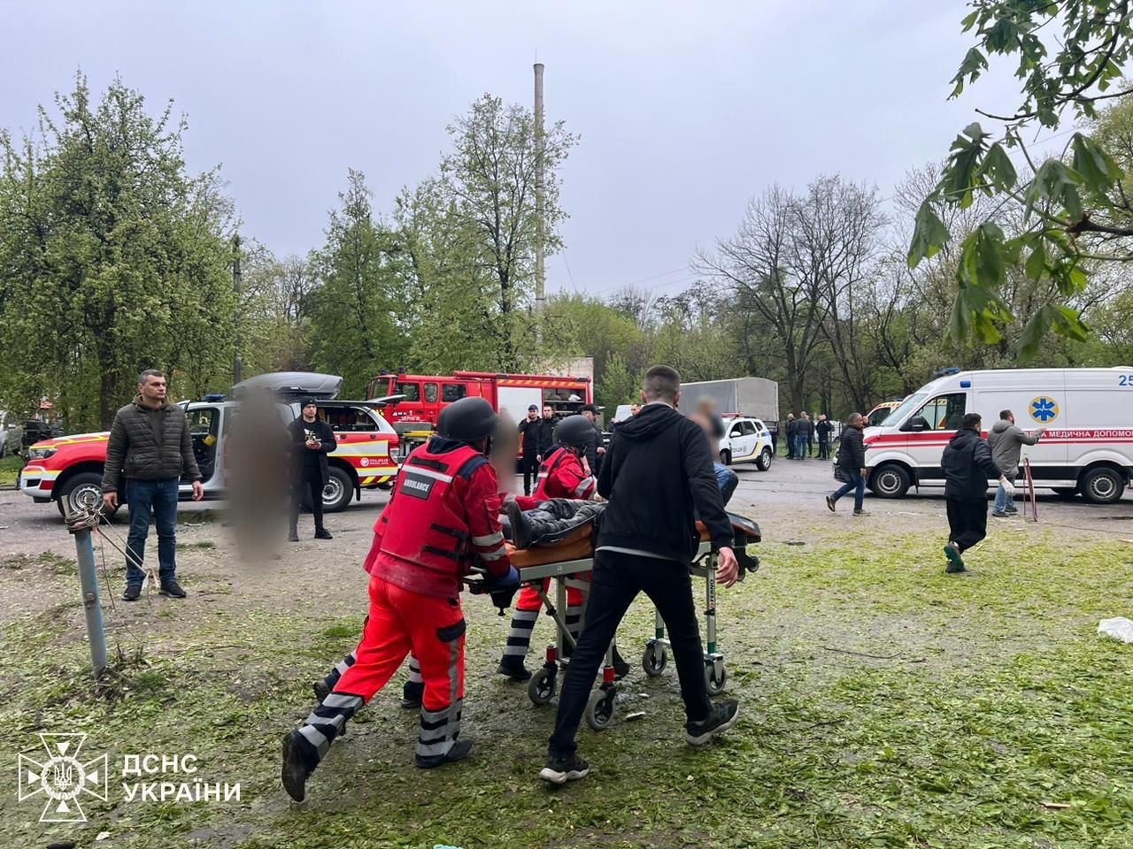 у чернігові вже 10 загиблих і 20 постраждалих внаслідок атаки рф – володимир зеленський