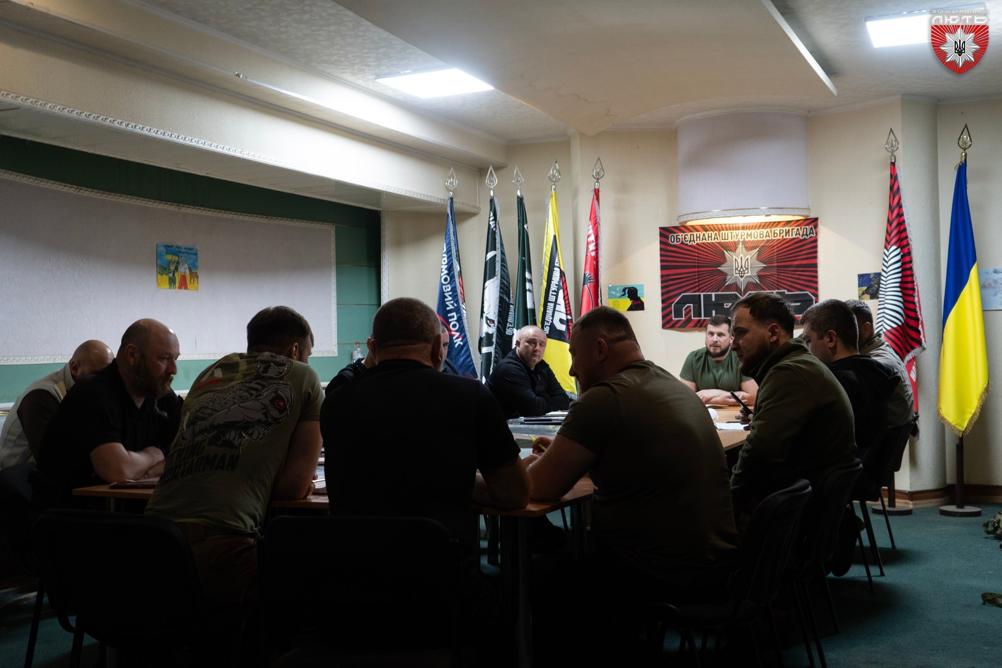 керівництво штурмової бригади нацполіції «лють» на чолі з командиром олександром нетребко провели стратегічну нараду