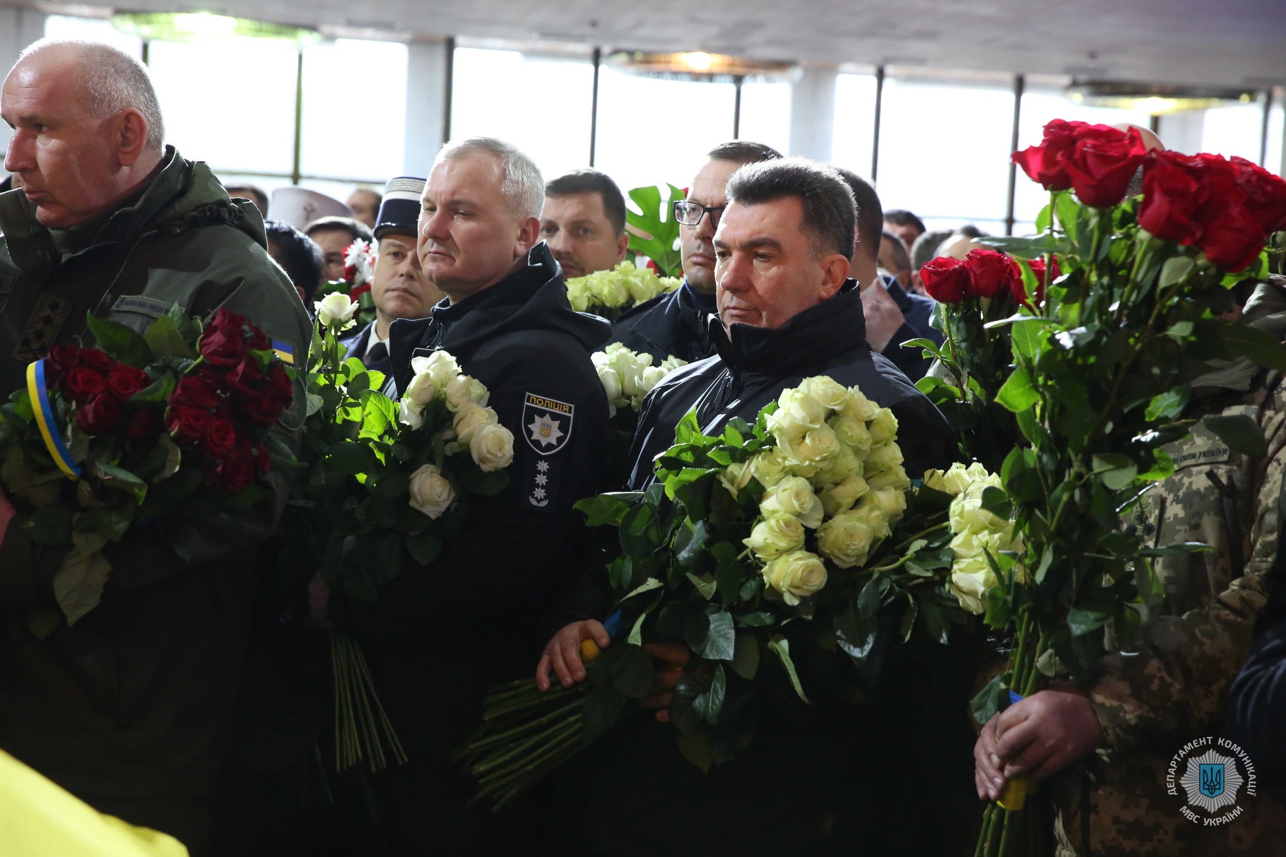 відбулося прощання із загиблими у авіакатастрофі керівниками та працівниками мвс україни