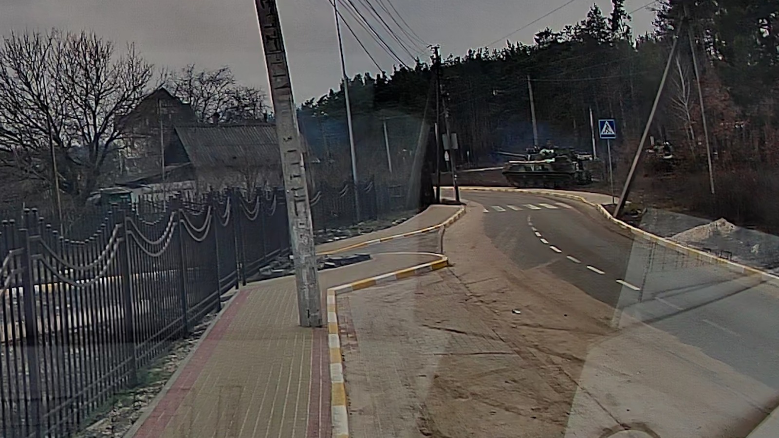 люди лежали на дорозі та повільно помирали: нацполіція повідомила окупантам підозри у розстрілі цивільних на київщині люди лежали на дорозі та повільно помирали: нацполіція повідомила окупантам підозри у розстрілі цивільних на київщині