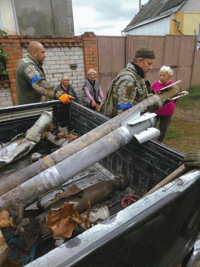 за минулий тиждень зведені загони вибухотехніків нацполіції вилучили понад 2,5 тисячі вибухонебезпечних предметів на деокупованих територіях харківщини за минулий тиждень зведені загони вибухотехніків нацполіції вилучили понад 2,5 тисячі вибухонебезпечних предметів на деокупованих територіях харківщини
