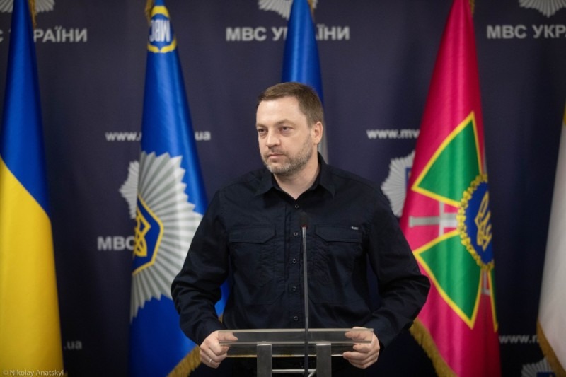 міністр внутрішніх справ денис монастирський доповів про ліквідацію руйнувань внаслідок вчорашніх масованих ракетних обстрілів