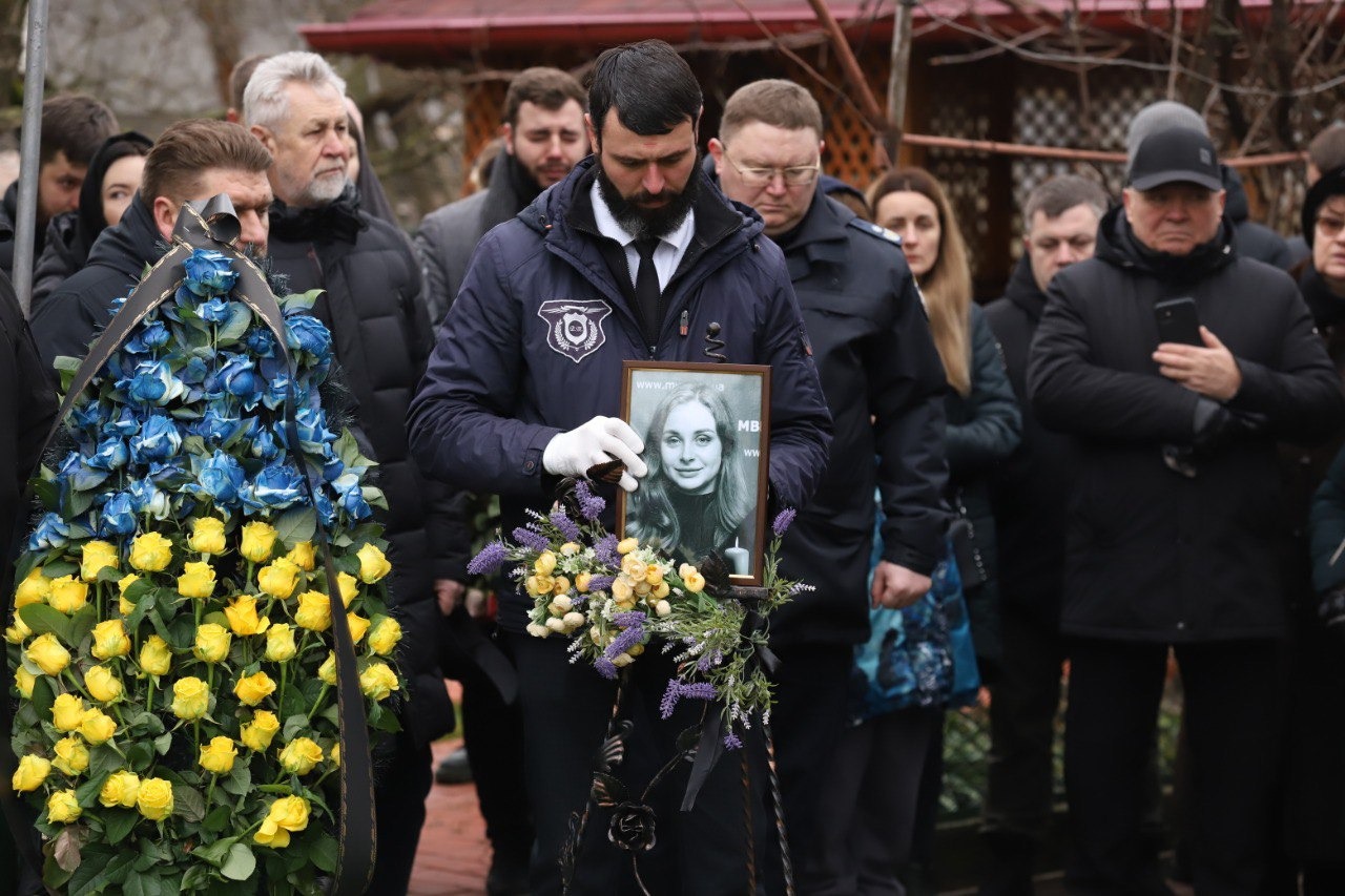 на хмельниччині попрощались із заступницею керівника патронатної служби мвс україни тетяною шутяк