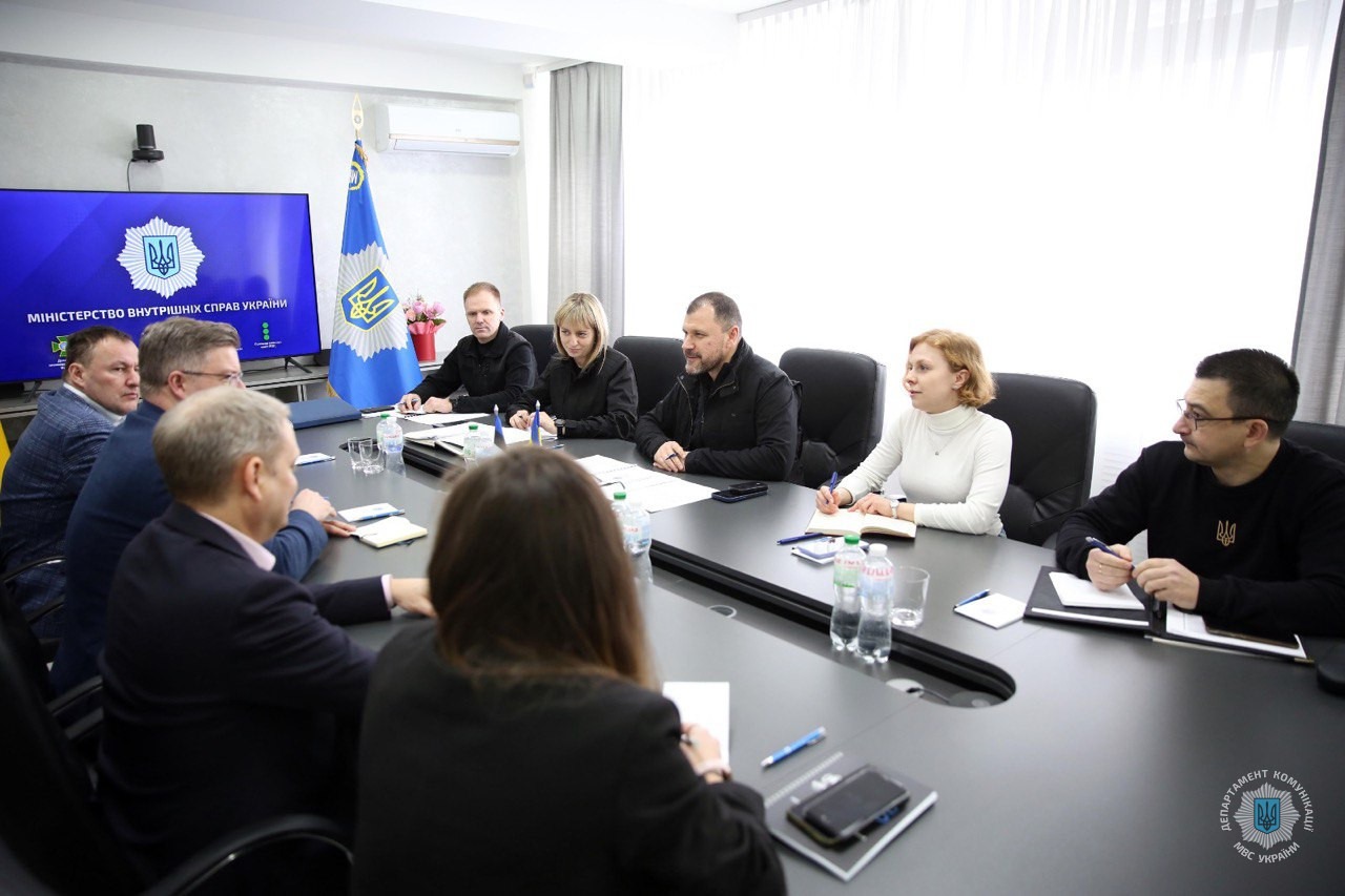 ігор клименко: найближчим часом буде готова база воєнних злочинців, якою мвс поділиться з іншими країнами