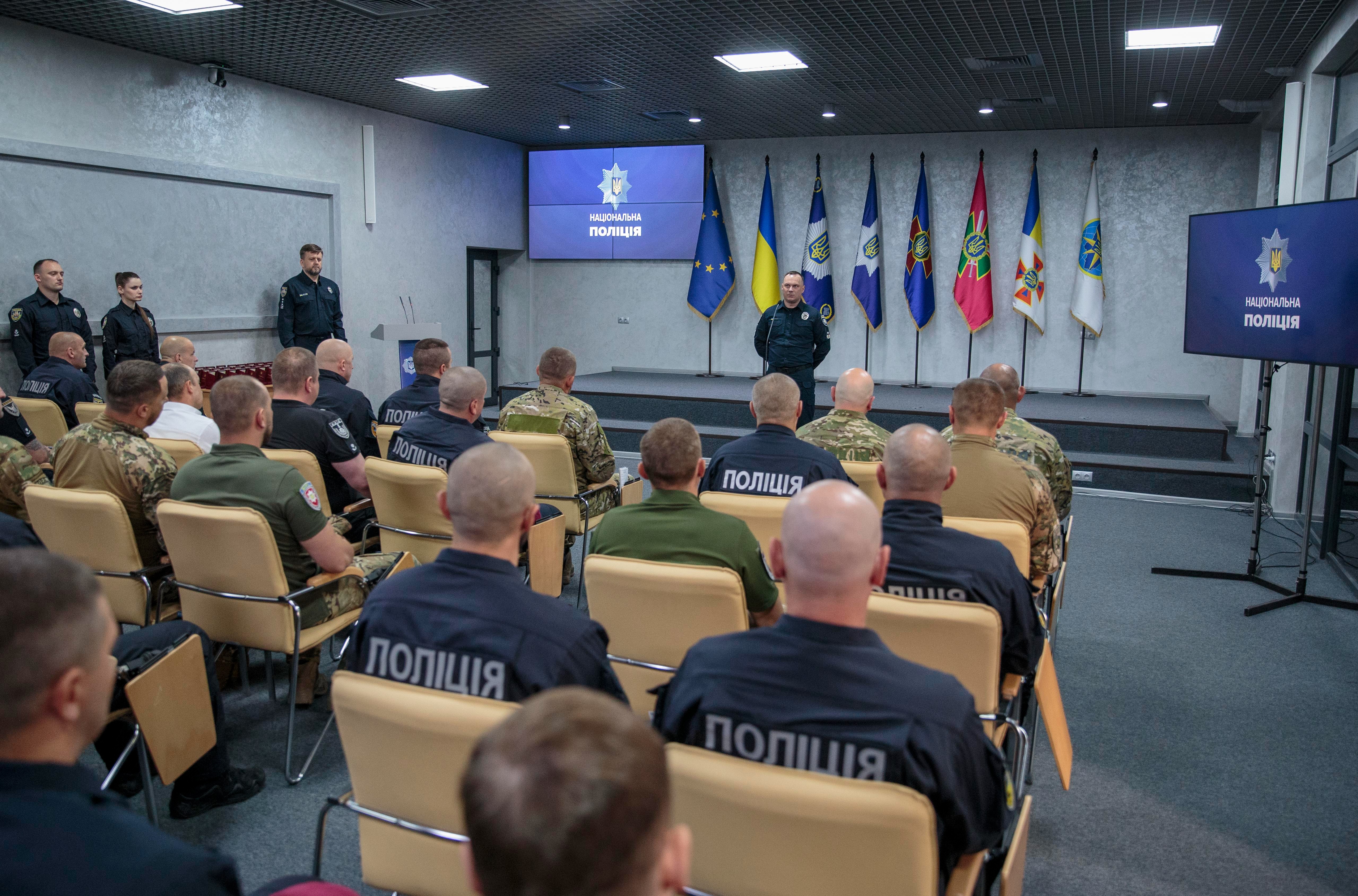 іван вигівський вручив нагороди поліцейським з різних регіонів країни