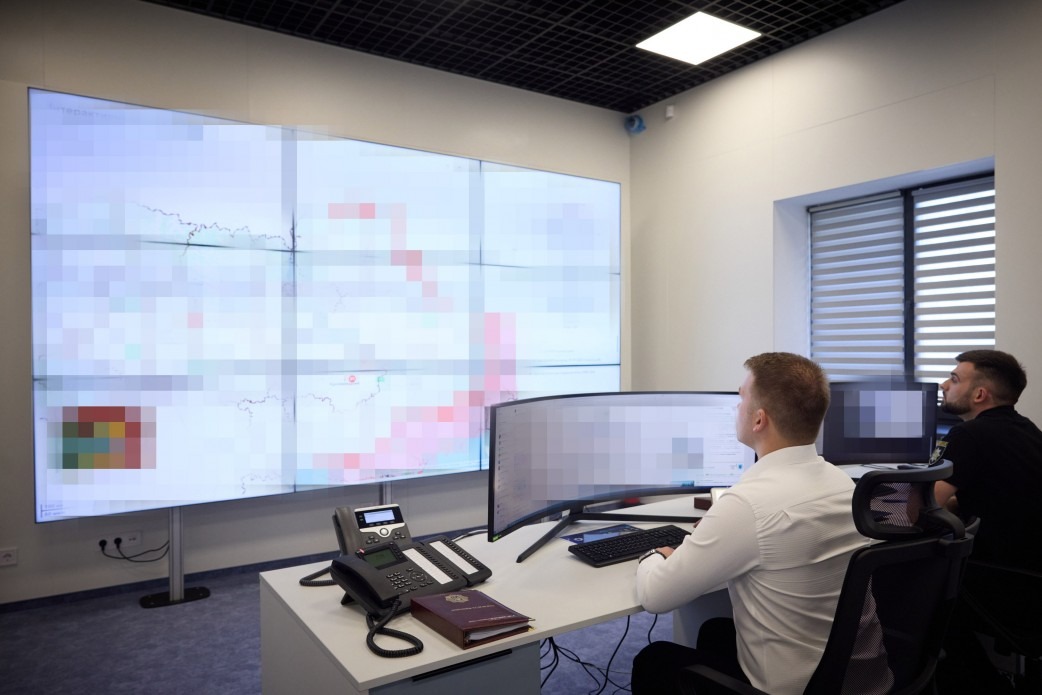 українська поліція вміє бути професійною, уміє рятувати від зла, повертати справедливість – президент на заходах з нагоди дня національної поліції українська поліція вміє бути професійною, уміє рятувати від зла, повертати справедливість – президент на заходах з нагоди дня національної поліції