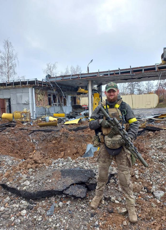 головне – щоб бійці поверталися живими, – боєць «люті» роман ситник готує новобранців