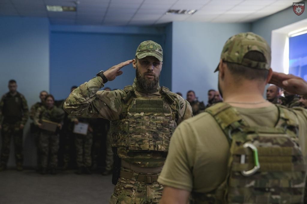 бійці штурмової бригади нацполіції «лють» отримали нагороди і спеціальні звання
