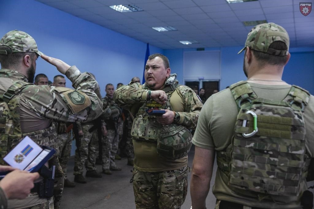 бійці штурмової бригади нацполіції «лють» отримали нагороди і спеціальні звання
