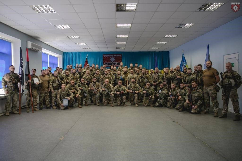 бійці штурмової бригади нацполіції «лють» отримали нагороди і спеціальні звання