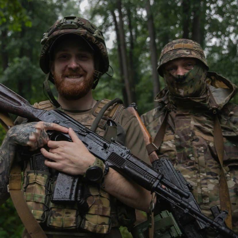 президент україни відзначив бійців штурмової бригади нацполіції президент україни відзначив бійців штурмової бригади нацполіції