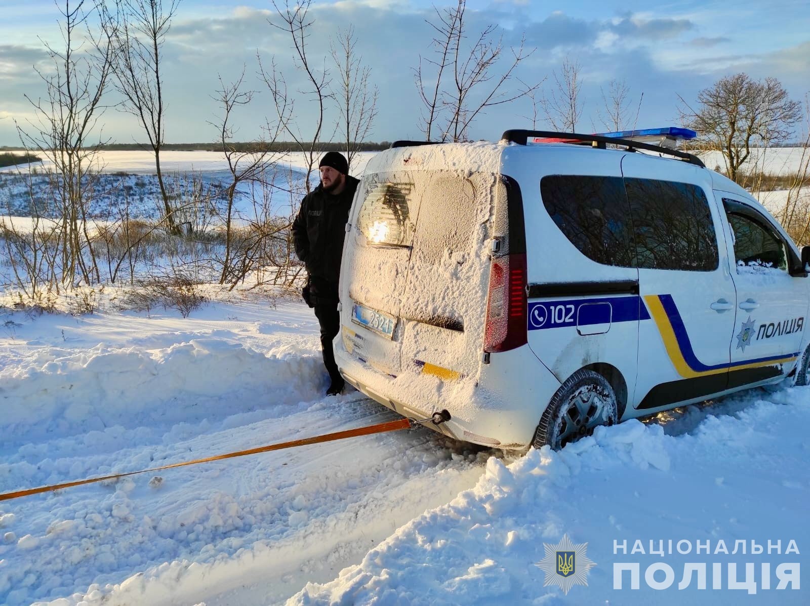 станом на 12.30 залишається складна ситуація з дорожнім рухом в кількох областях
