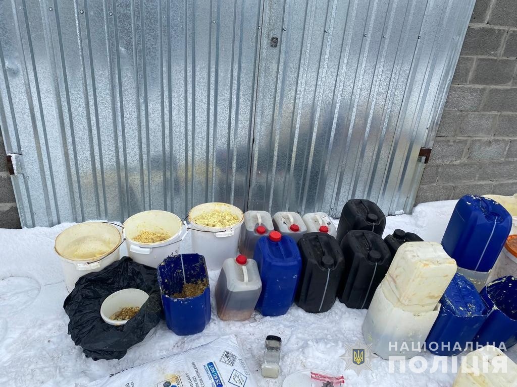 поліцейські ліквідували масштабний наркокартель з щомісячним прибутком у понад 40 мільйонів гривень