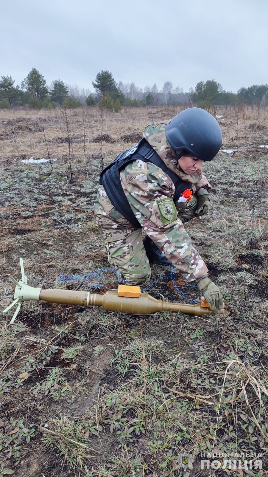 черкаська поліцейська марина островська під обстрілами розміновувала деокуповану херсонщину