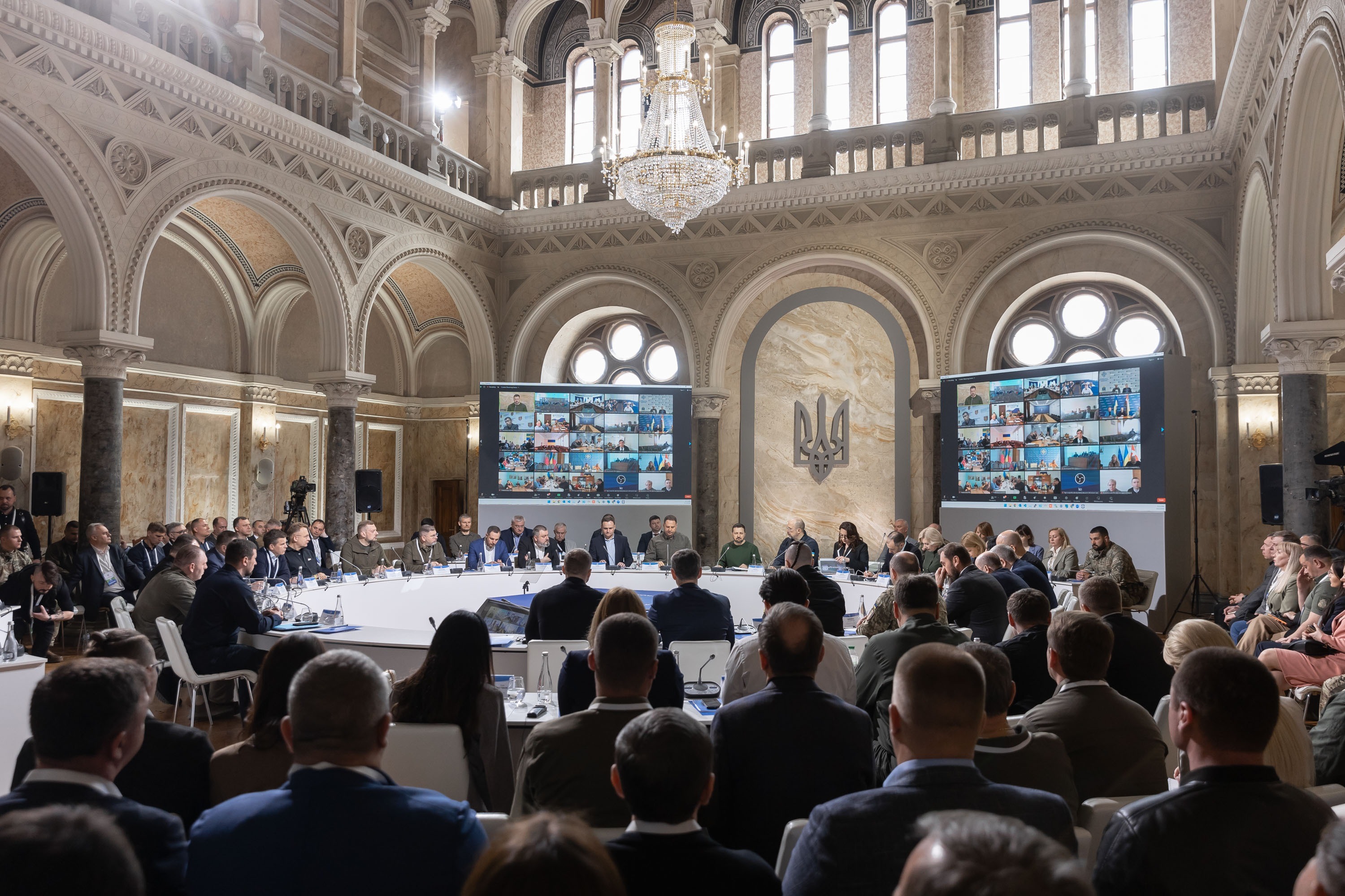 ігор клименко на засіданні конгресу місцевих і регіональних влад представив низку проєктів, які покращать захищеність громадян