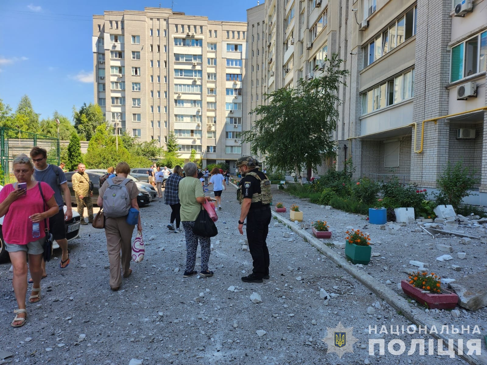 терористична атака росії на українські міста: протягом доби загинули 42 людини, серед яких четверо малолітніх дітей терористична атака росії на українські міста: протягом доби загинули 42 людини, серед яких четверо малолітніх дітей