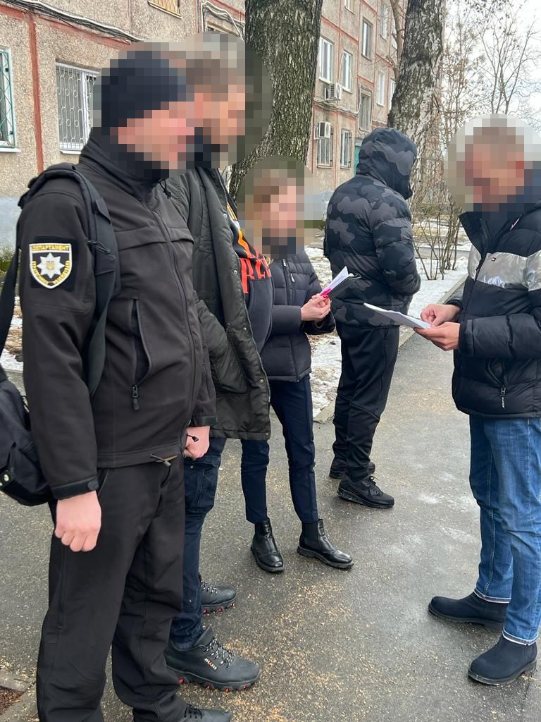 займалися розбійними нападами на громадян: у харкові поліція оголосила підозри учасникам банди