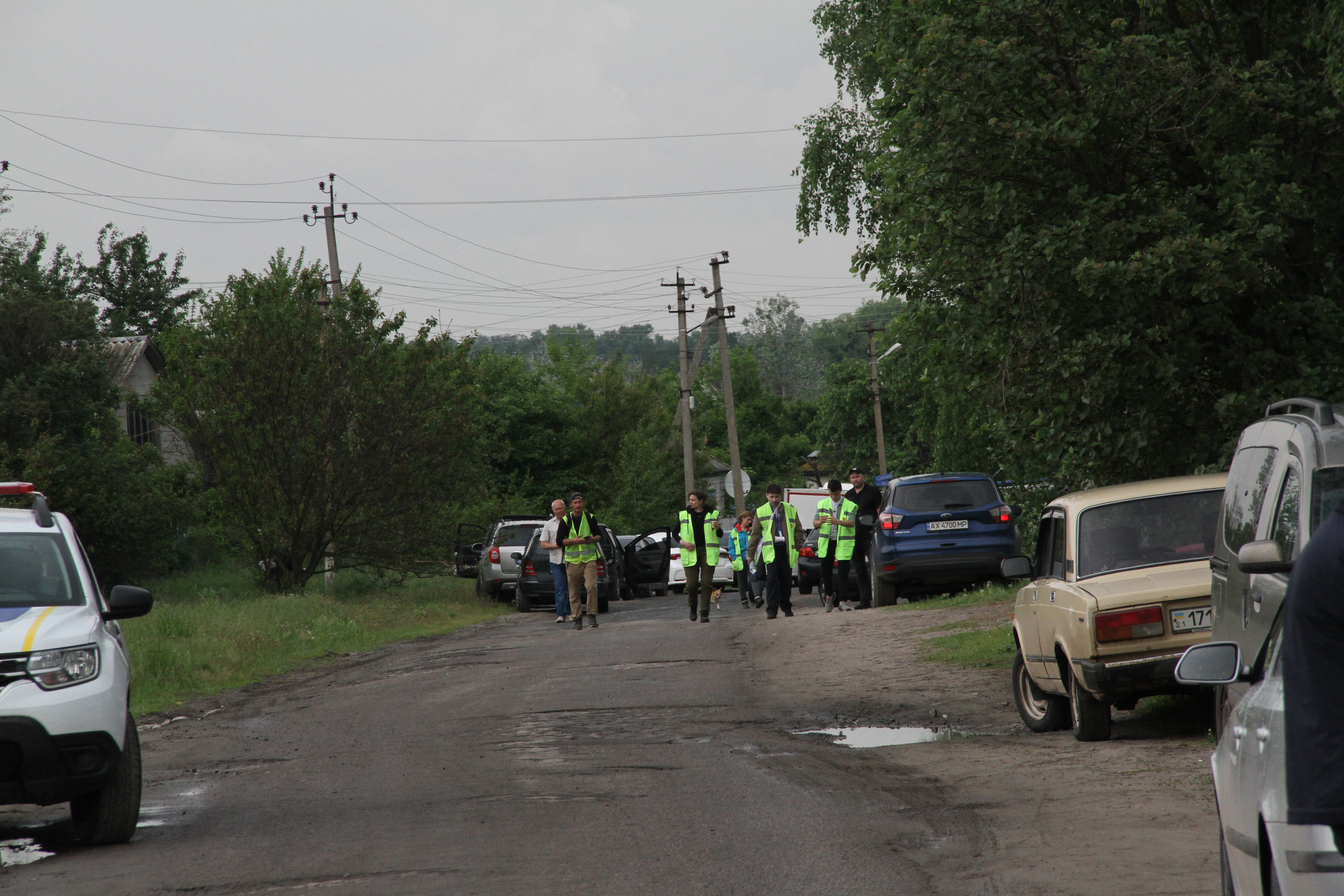 Вже добу на Харківщині правоохоронці та волонтери проводять ретельні пошукові заходи зниклої Віолетти Мужечук