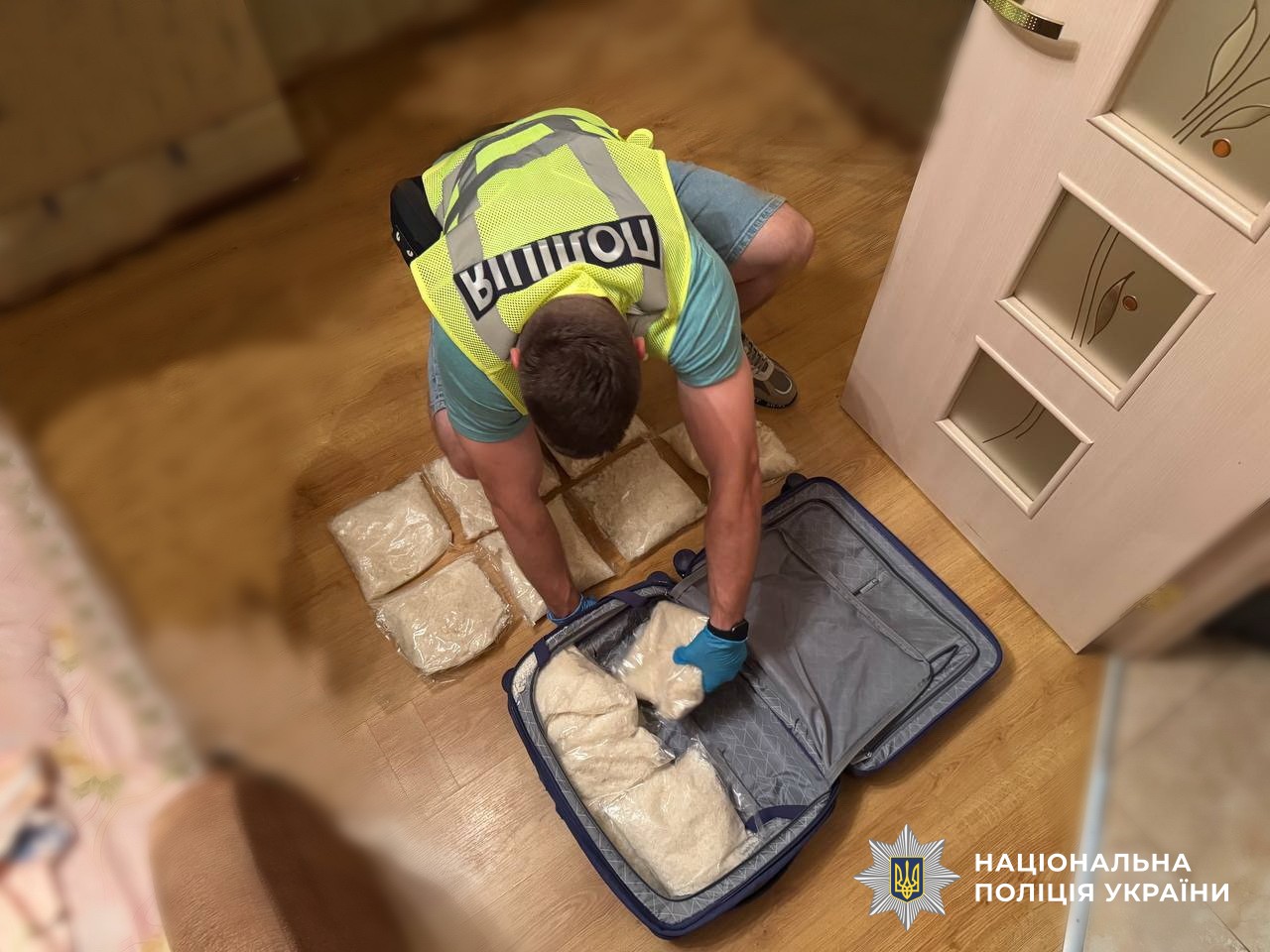 в одесі нацполіція затримала учасника наркоугруповання з партією наркотиків на 20 мільйонів гривень