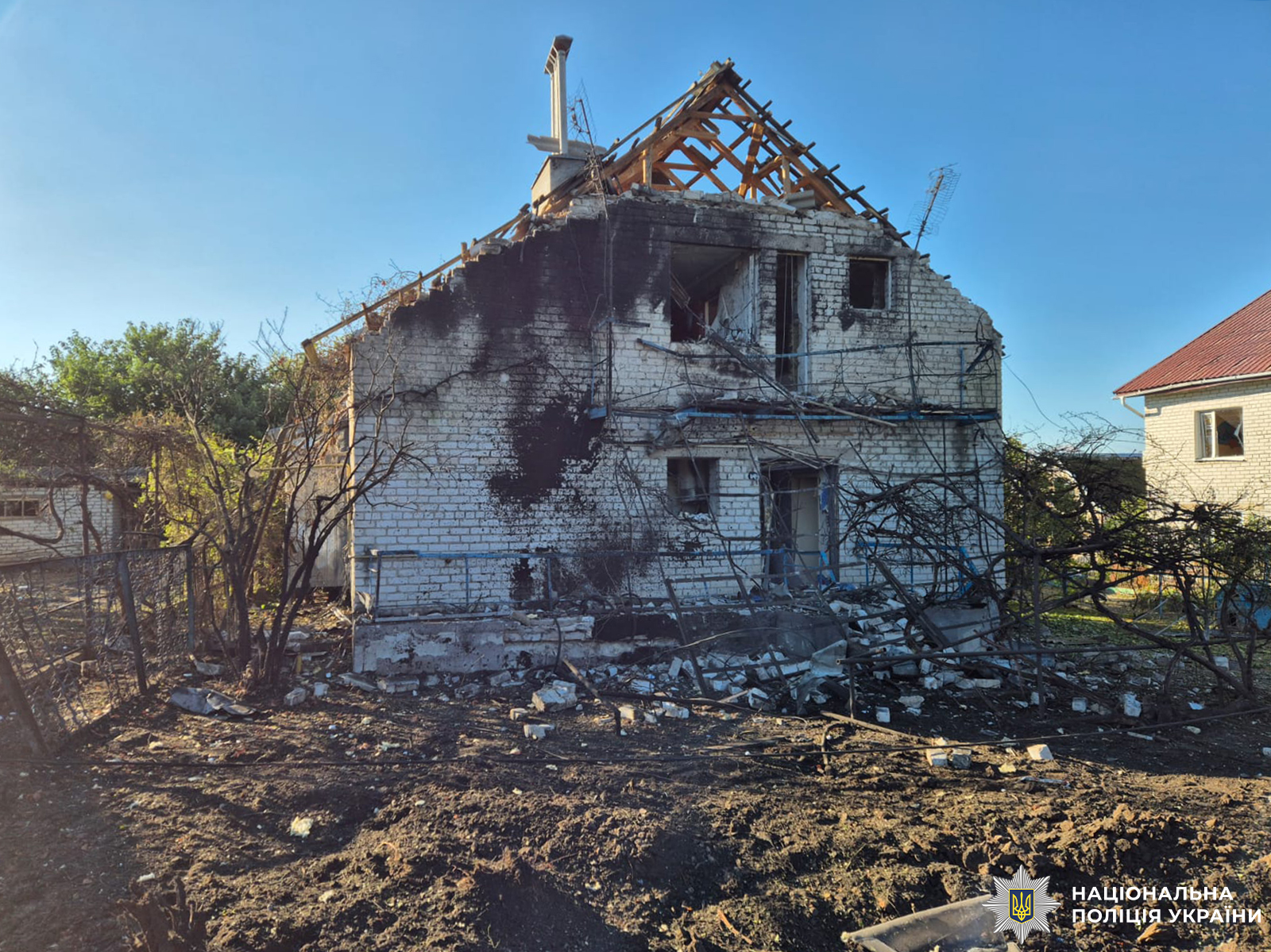 Зруйнований внаслідок обстрілу будинок