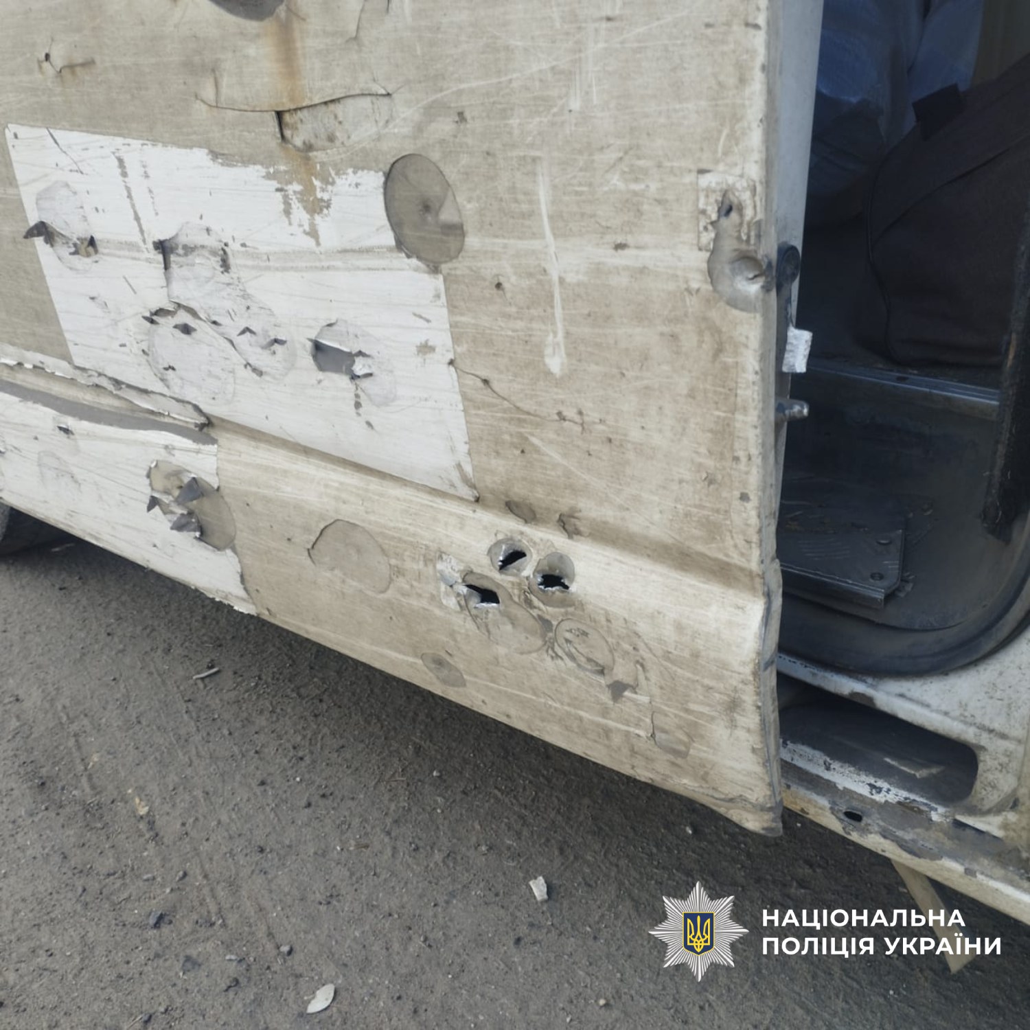 Наслідки обстрілу поліцейських під час евакуації громадян