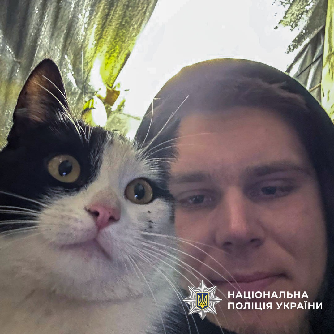 Селфі "Малого" з котом