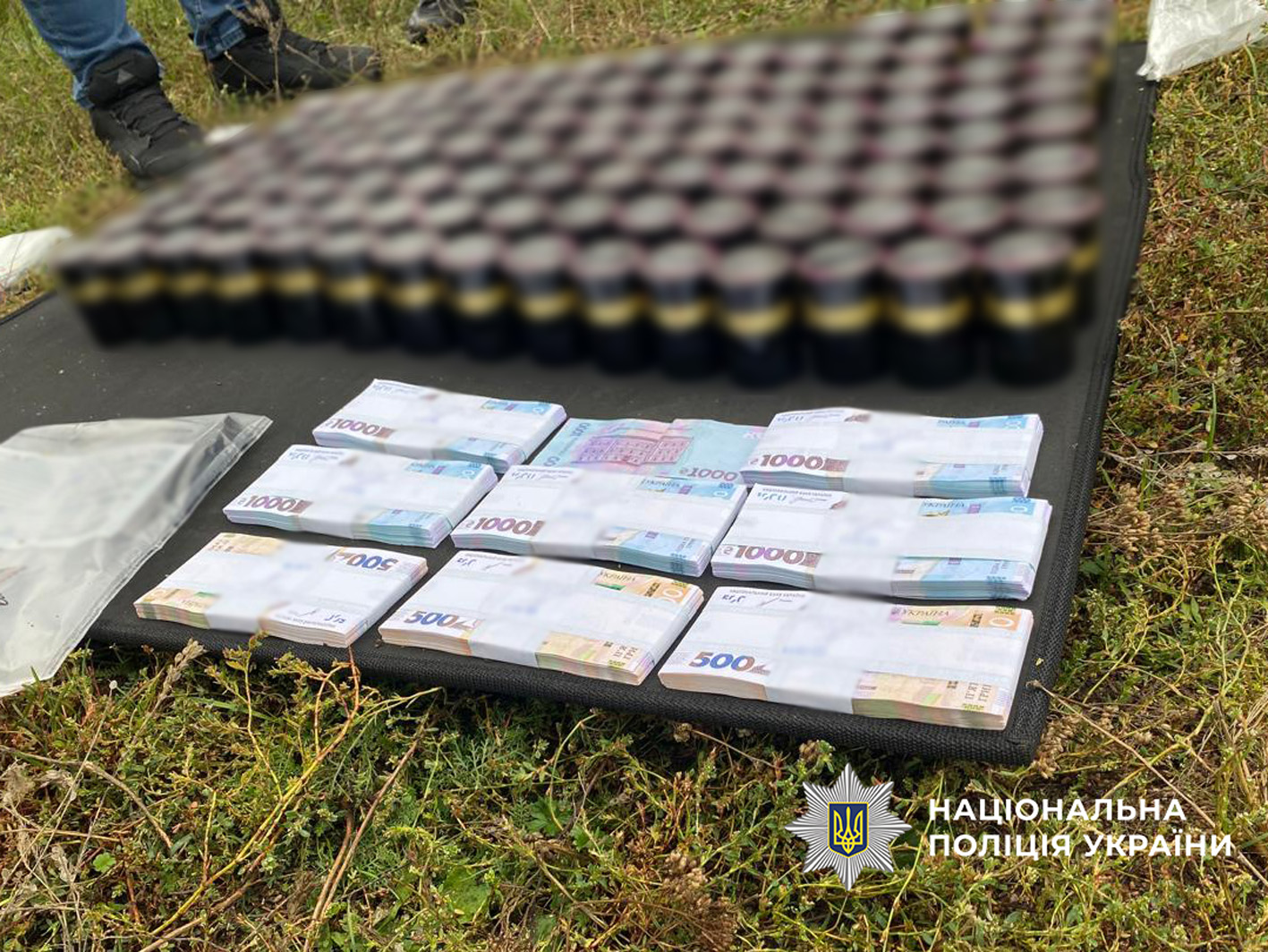 Поліція Чернігівщини перекрила канал збуту зброї та боєприпасів