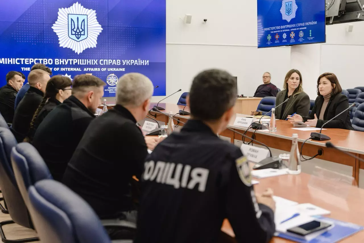 зустріч в МВС із представниками Romulus T. Weatherman Foundation в Україні