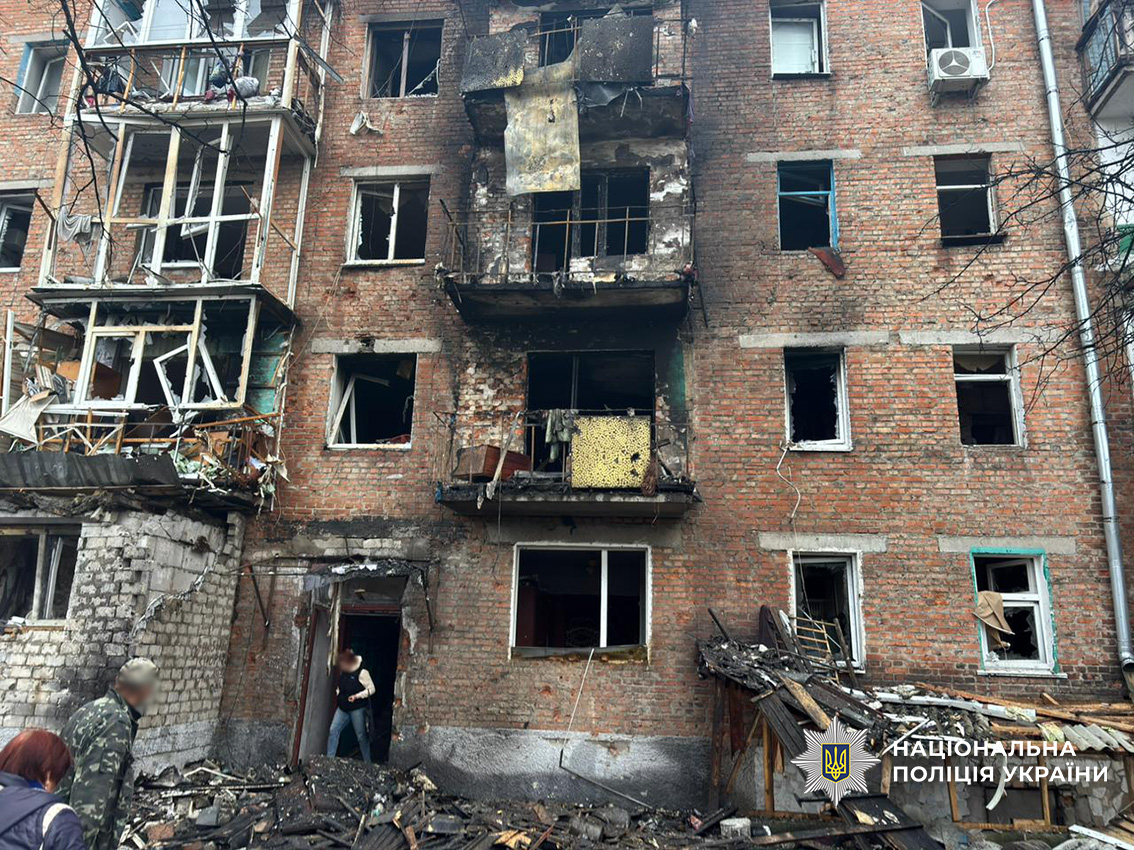 Поліція документує наслідки масованої ворожої атаки Ніжина