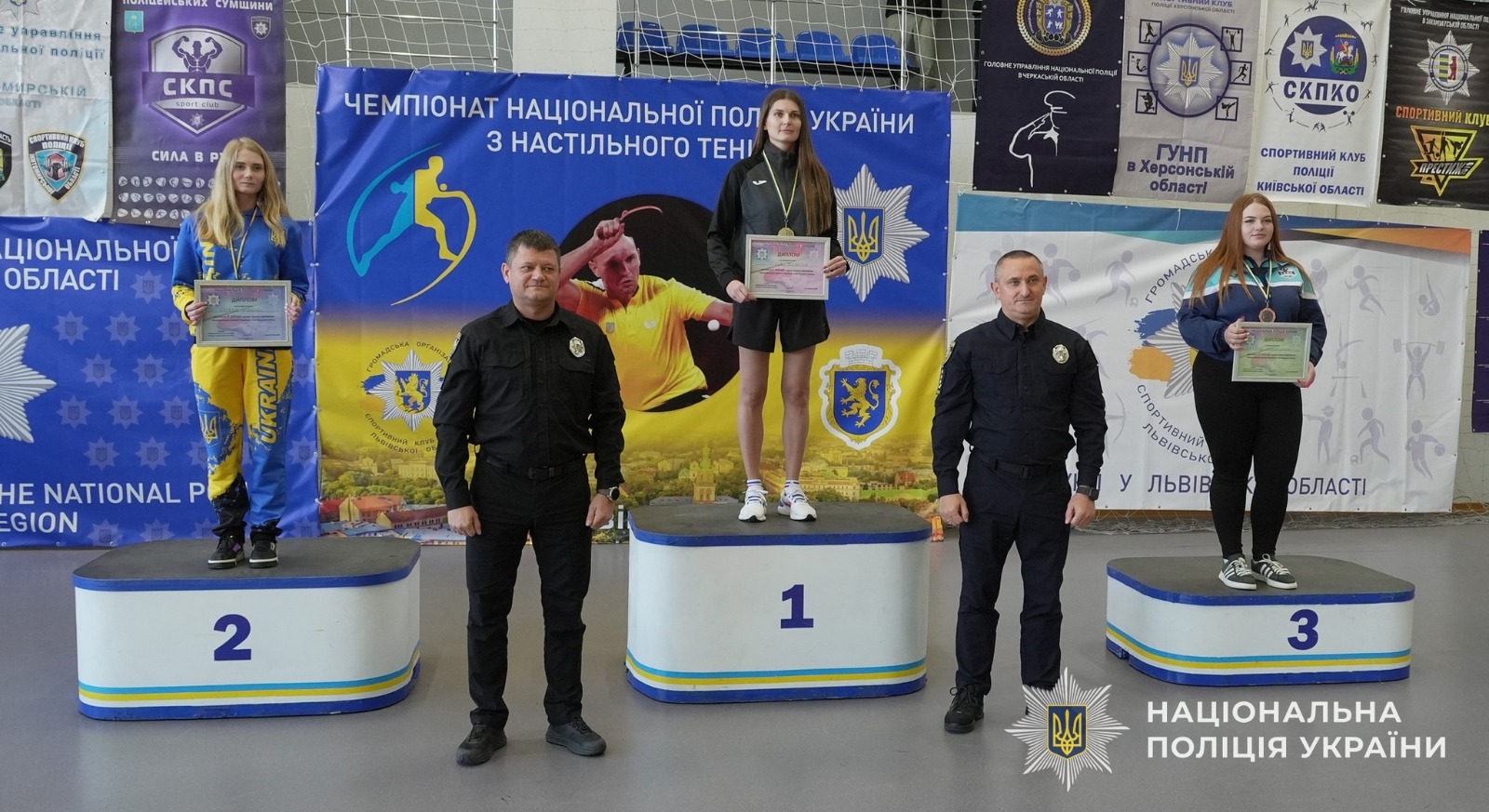 переможці і призери турніру серед жінок
