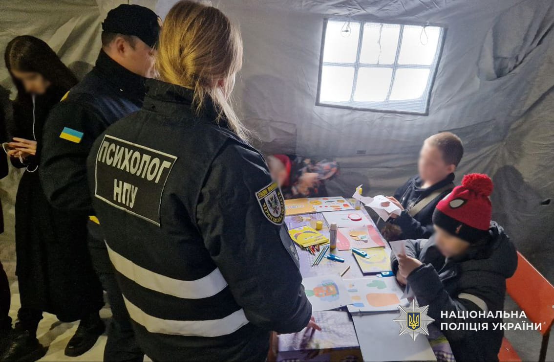 Забезпечення правопорядку і безпеки, допомога населенню – на Чернігівщині поліція цілодобово служить в посиленому режимі