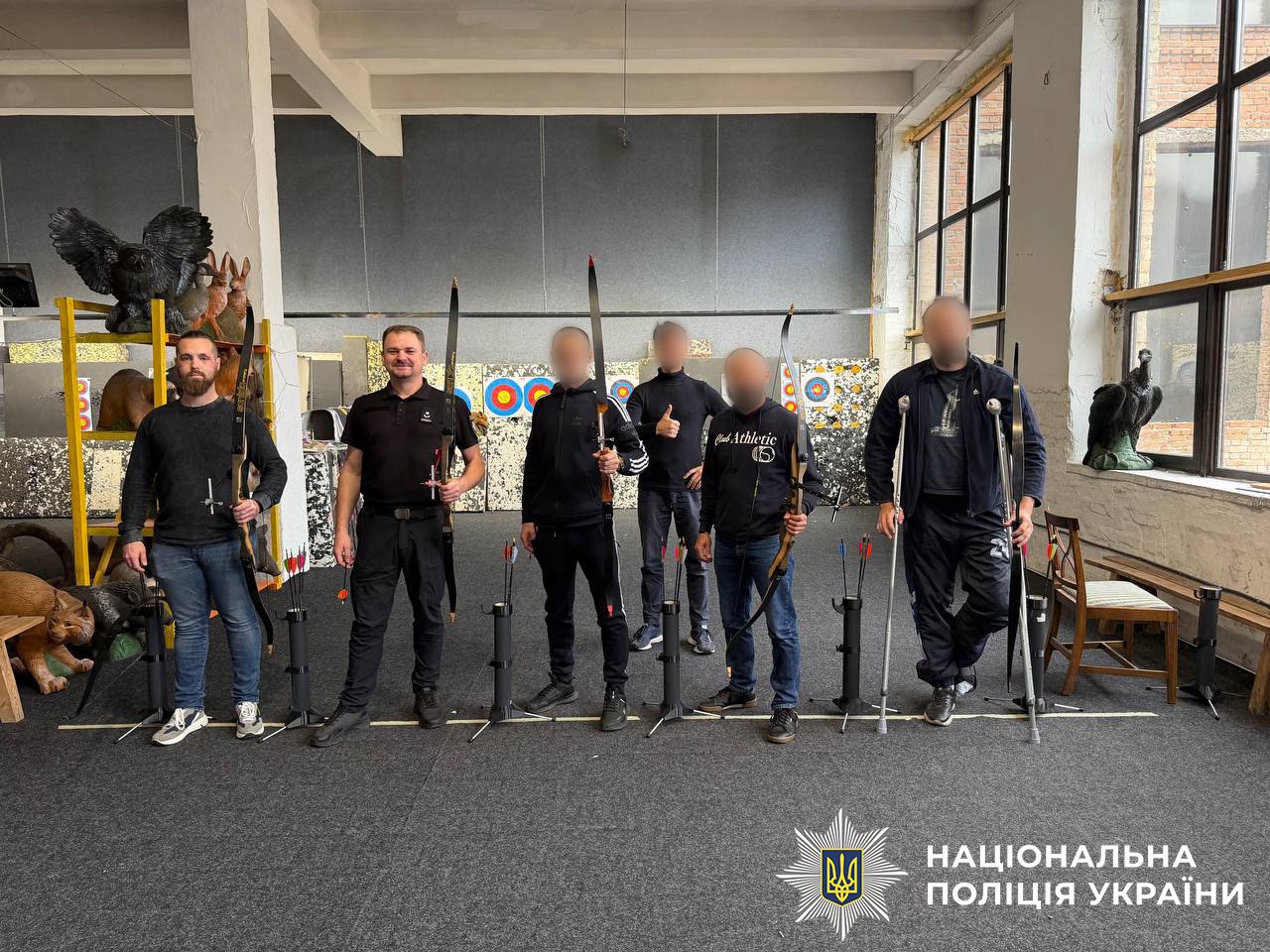 На фото учасники заходу.